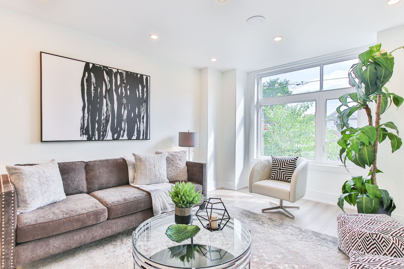 A bright, prepared living room ready to show